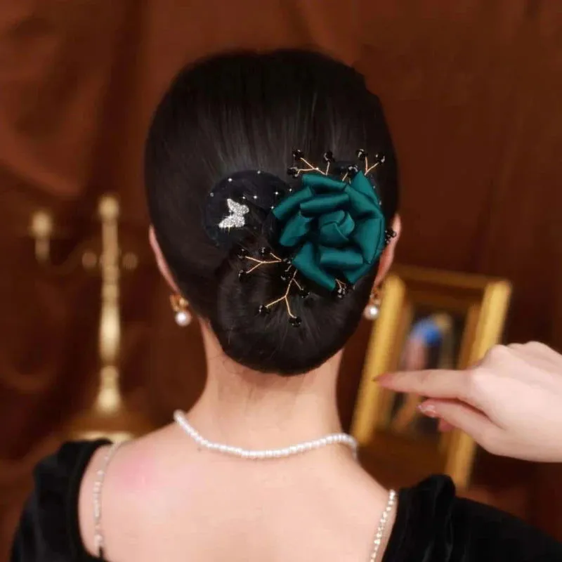 (৩টি কালারের কম্বো)৩৫০ টাকা ডিসকাউন্ট Green Rose Invisible Hair Coiler Lazy People Hairpin