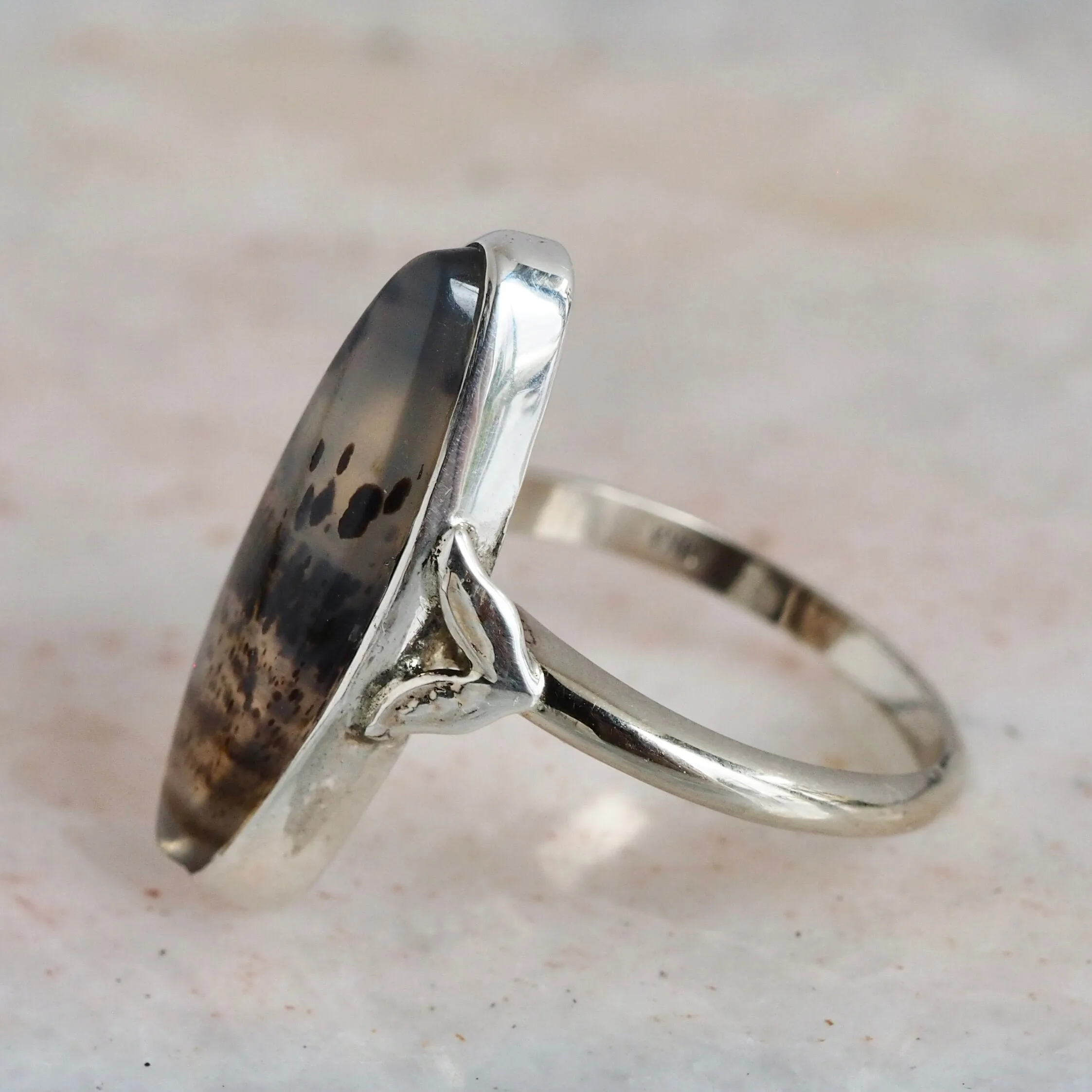Art Deco 14k White Gold Agate Navette Ring