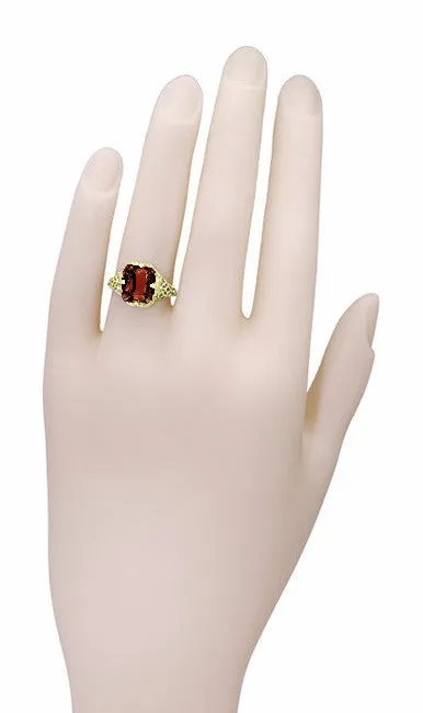 Art Deco Flowers and Leaves Almandine Garnet Filigree Ring in 14 Karat Yellow Gold