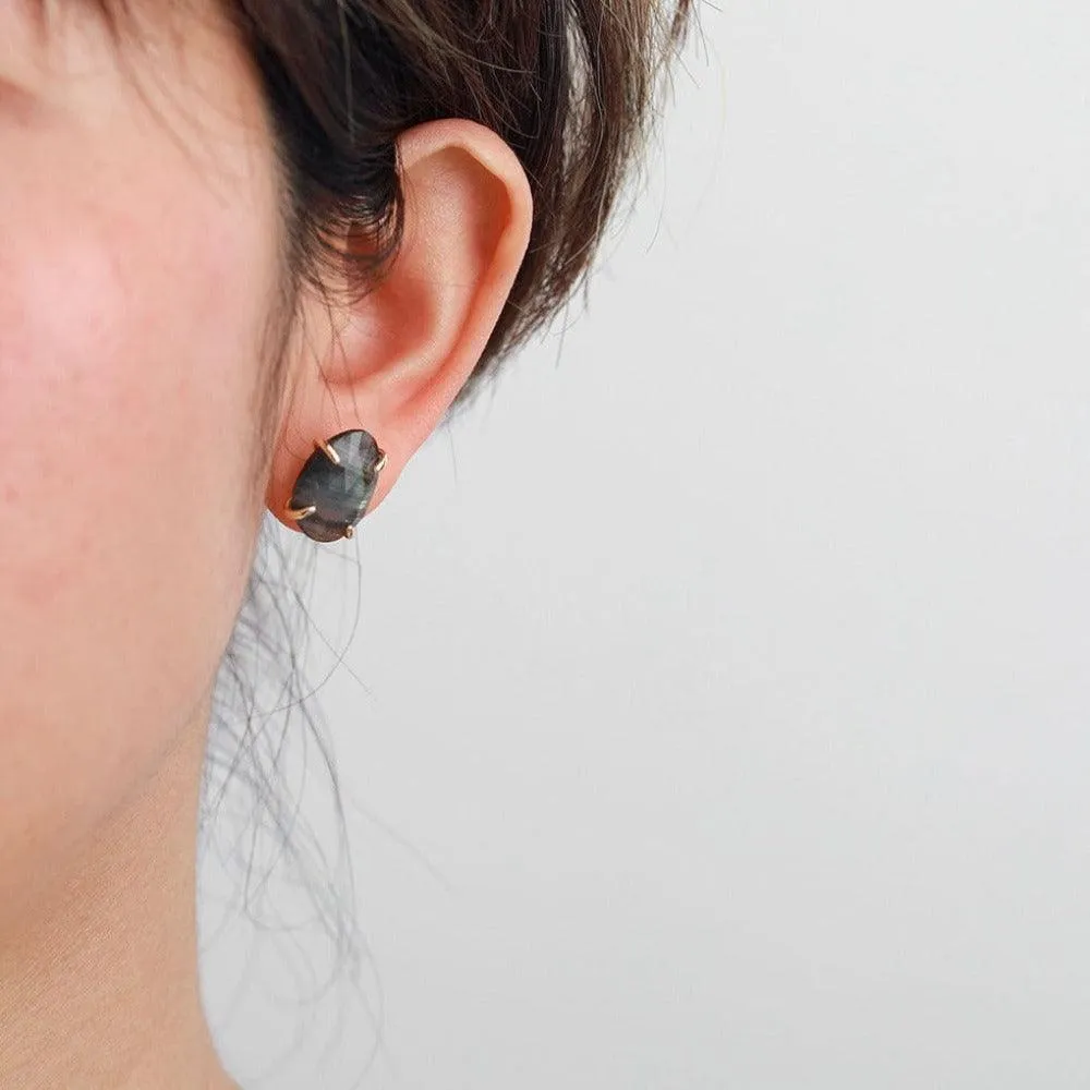 'Balanda' Amethyst Stud Earrings