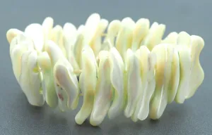 Mother of Pearl Elasticised Bracelet
