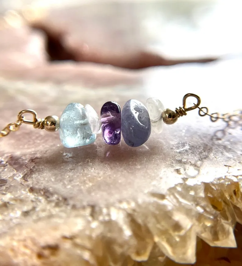 Personalized Family Birthstone Necklace For Mothers, Sisters, Grandmothers