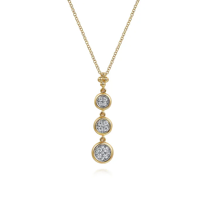 Two Tone Graduating Diamond Cluster Bujukan Pendant, 0.27 Carat TW